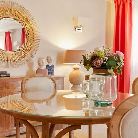 Old Town Luxury 'komissa'